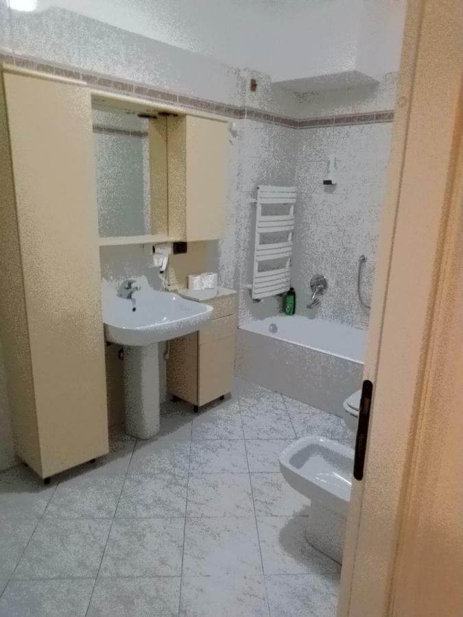 Il Tulipano Apartment Бергамо Екстериор снимка