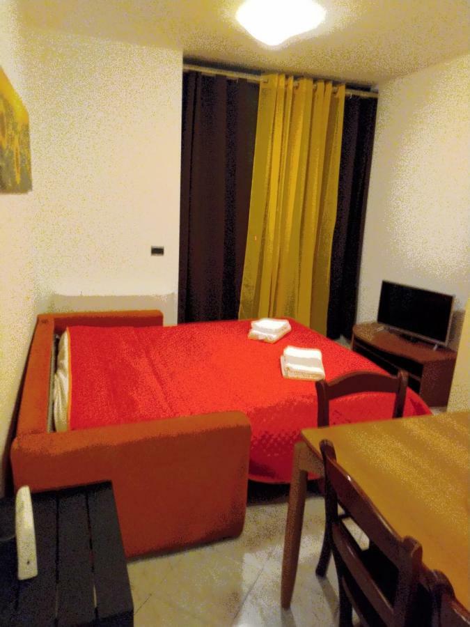 Il Tulipano Apartment Бергамо Екстериор снимка